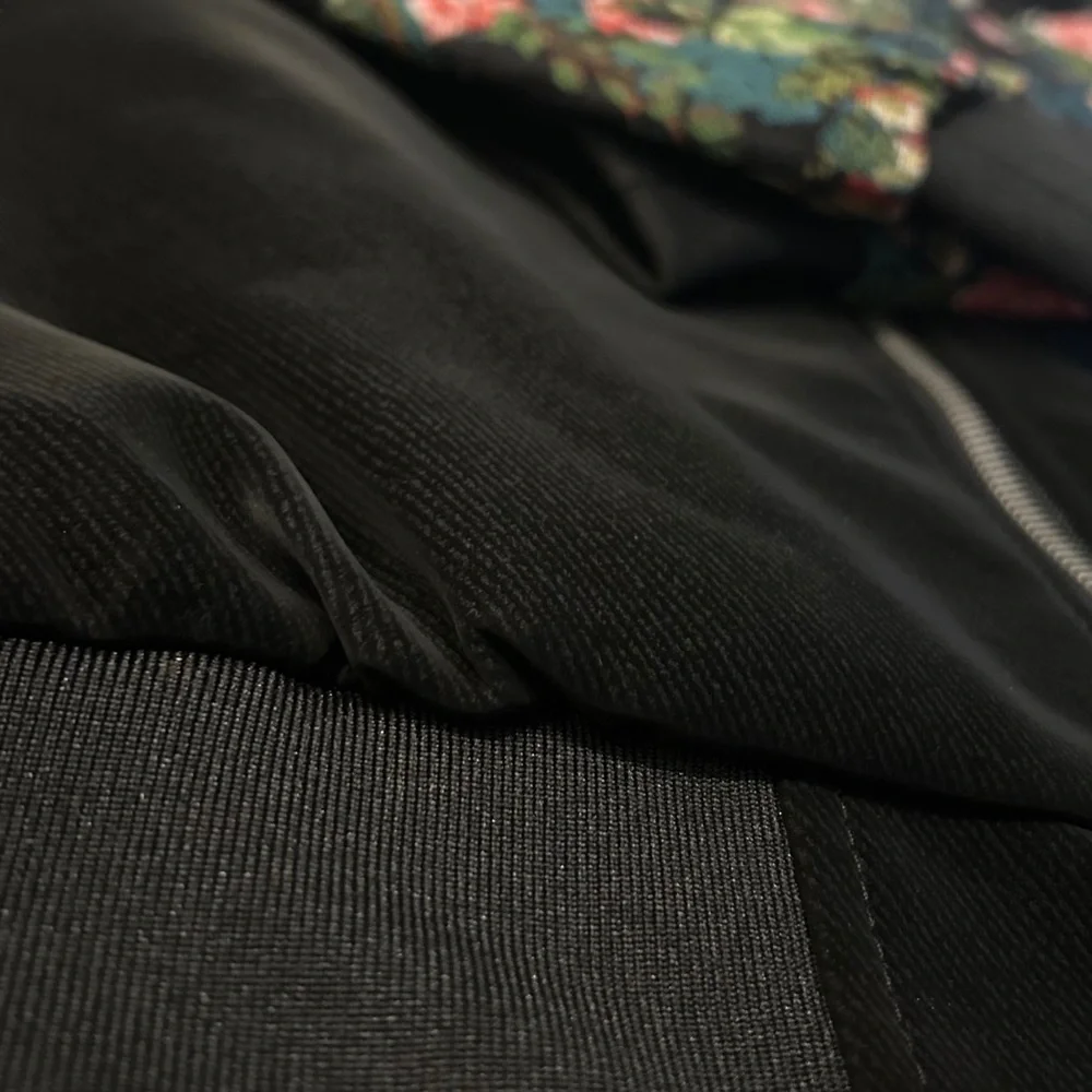 V.I.P. Collection Black/Floral Jacket - Picture 10 of 10